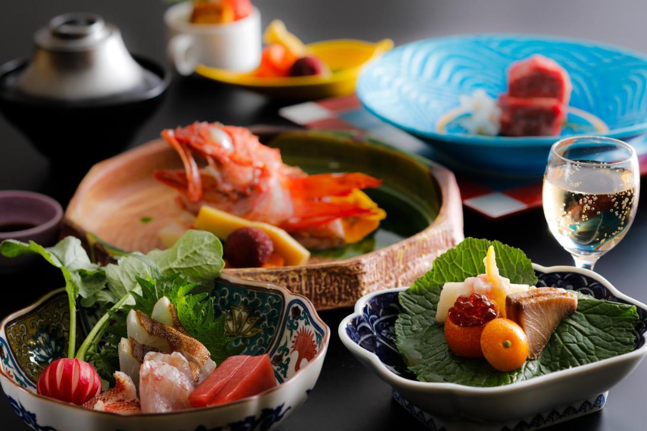 Hokuriku Yamashiro Onsen Hotel Kikyou Kaga  Ngoại thất bức ảnh