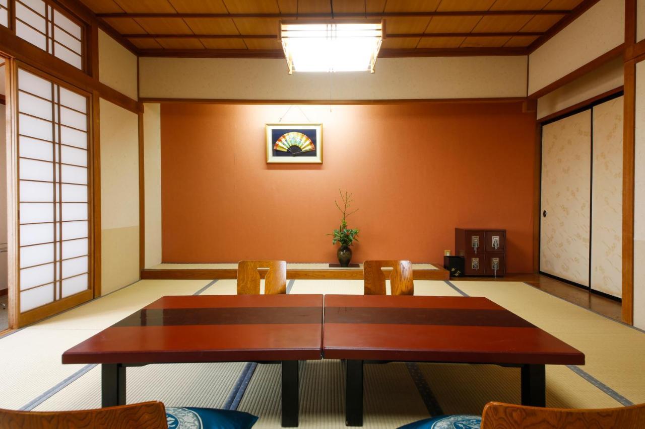Hokuriku Yamashiro Onsen Hotel Kikyou Kaga  Ngoại thất bức ảnh